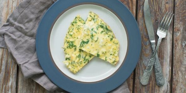 omlet z zieleniną na dietę Dukana